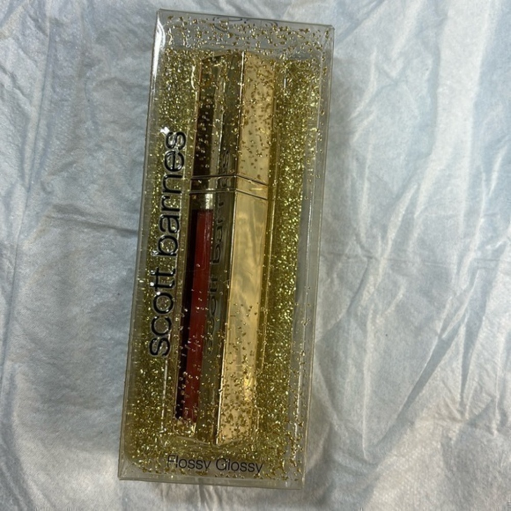 Scott Barnes Flossy Glossy blaze colored lipstick new in sealed package